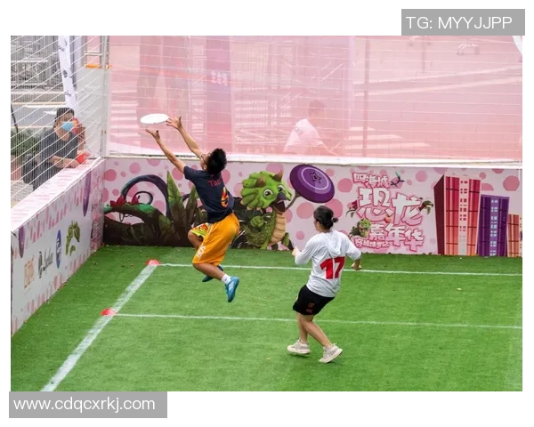 广州飞盘队在世界攀岩锦标赛中的默契配合与精彩表现分析