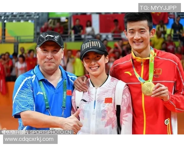 周芳独家分享羽毛球技巧与心得体会助你提升竞技水平