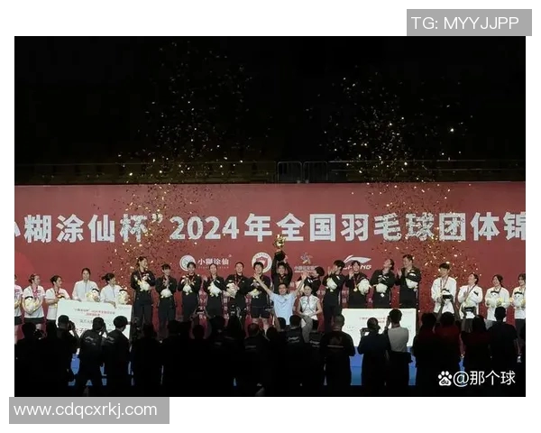 上海羽毛球队在全国羽毛球配合排行榜中荣登第六名展现实力与团队默契